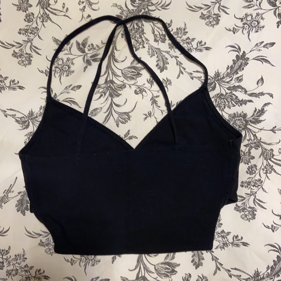 Black crop top from HOLLISTER - Picture 2 of 2